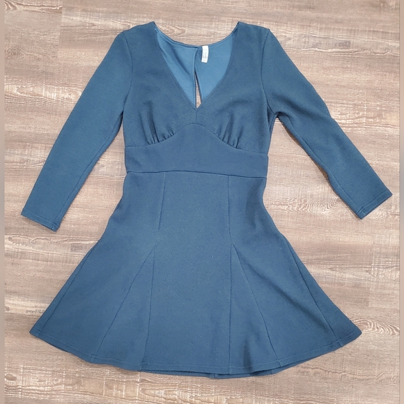 ✨️HP✨️ Free People Teal Hearstopper Fit and Flare Dress in size Medium - Picture 3 of 12